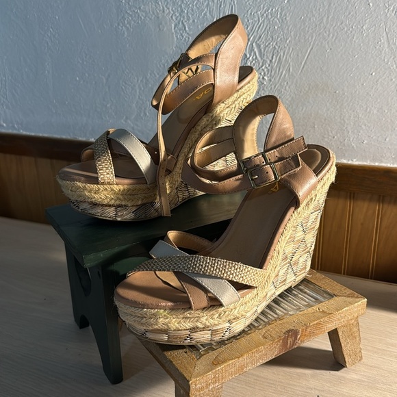 Soda Wicker Basket Weave Platform Wedge Strappy Sandals - Picture 2 of 8